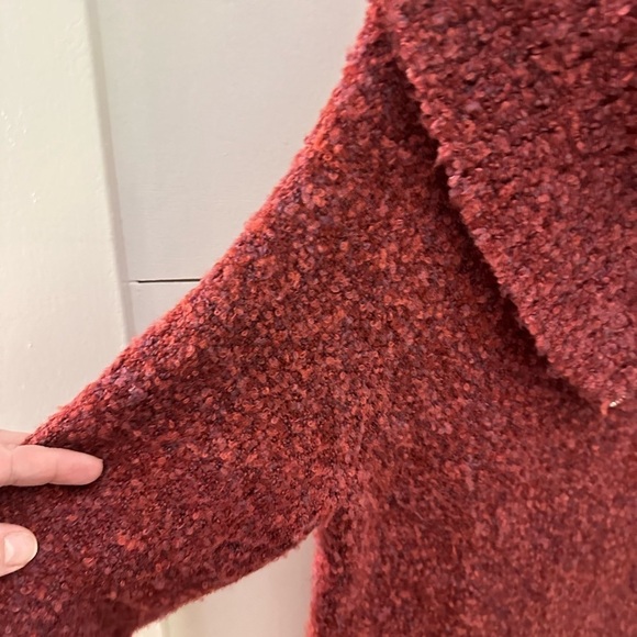 WHITE HOUSE BLACK MARKET Red side zip exaggerated collar woman soft sweater XS - Picture 6 of 12